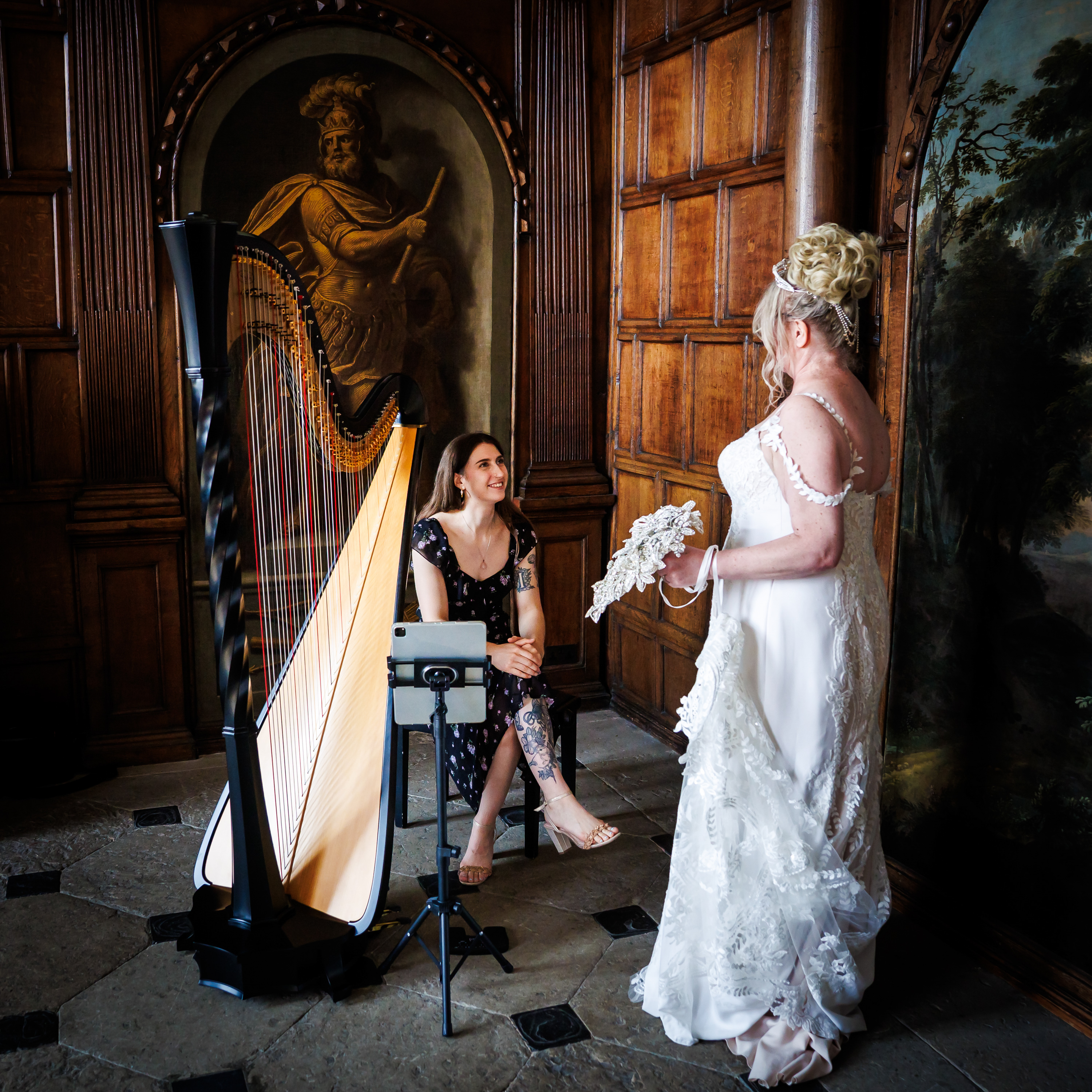 Crafting Timeless Atmospheres Through the Art of the Harp