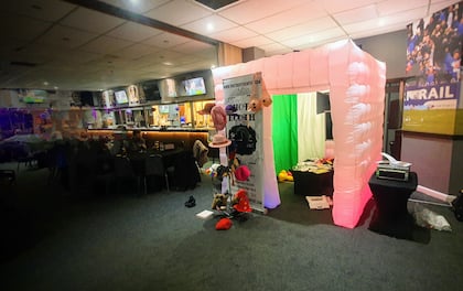 LED Inflatable Enclosed Photo Booth