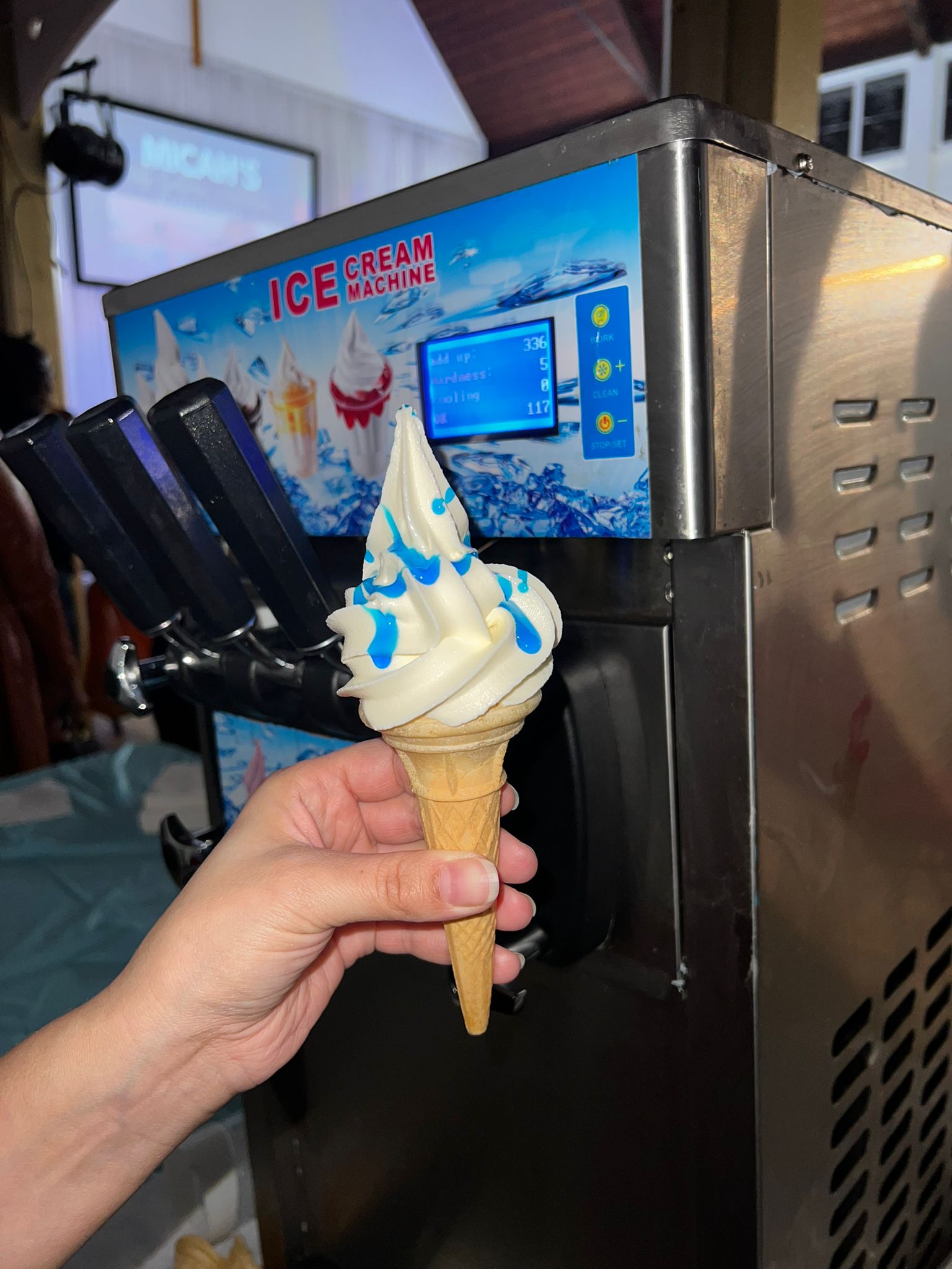 Luxury Soft Serve Ice-Cream For Your Event