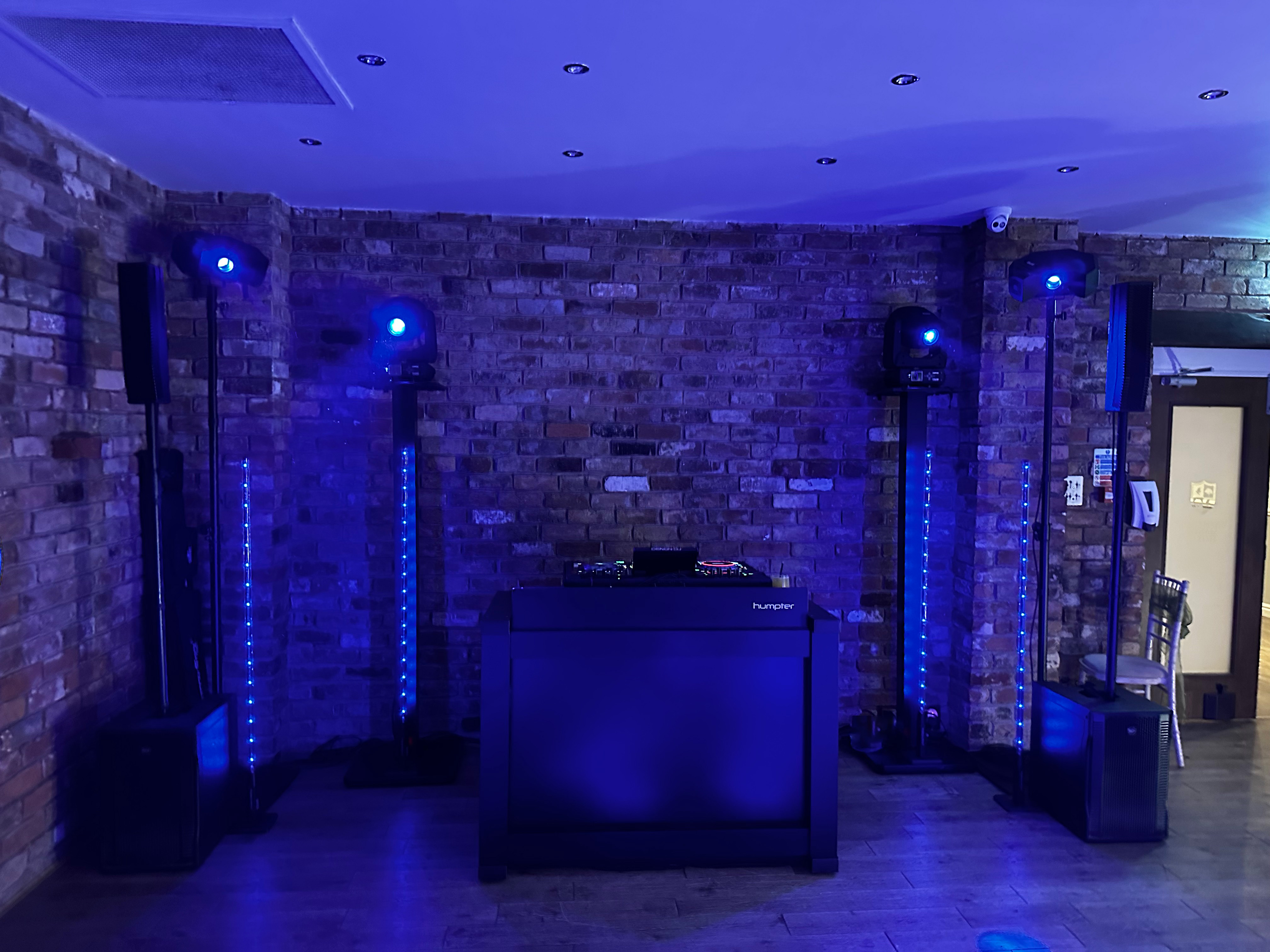 All-Out Party DJ with Disco Nights, Big Hits & Karaoke Anthems