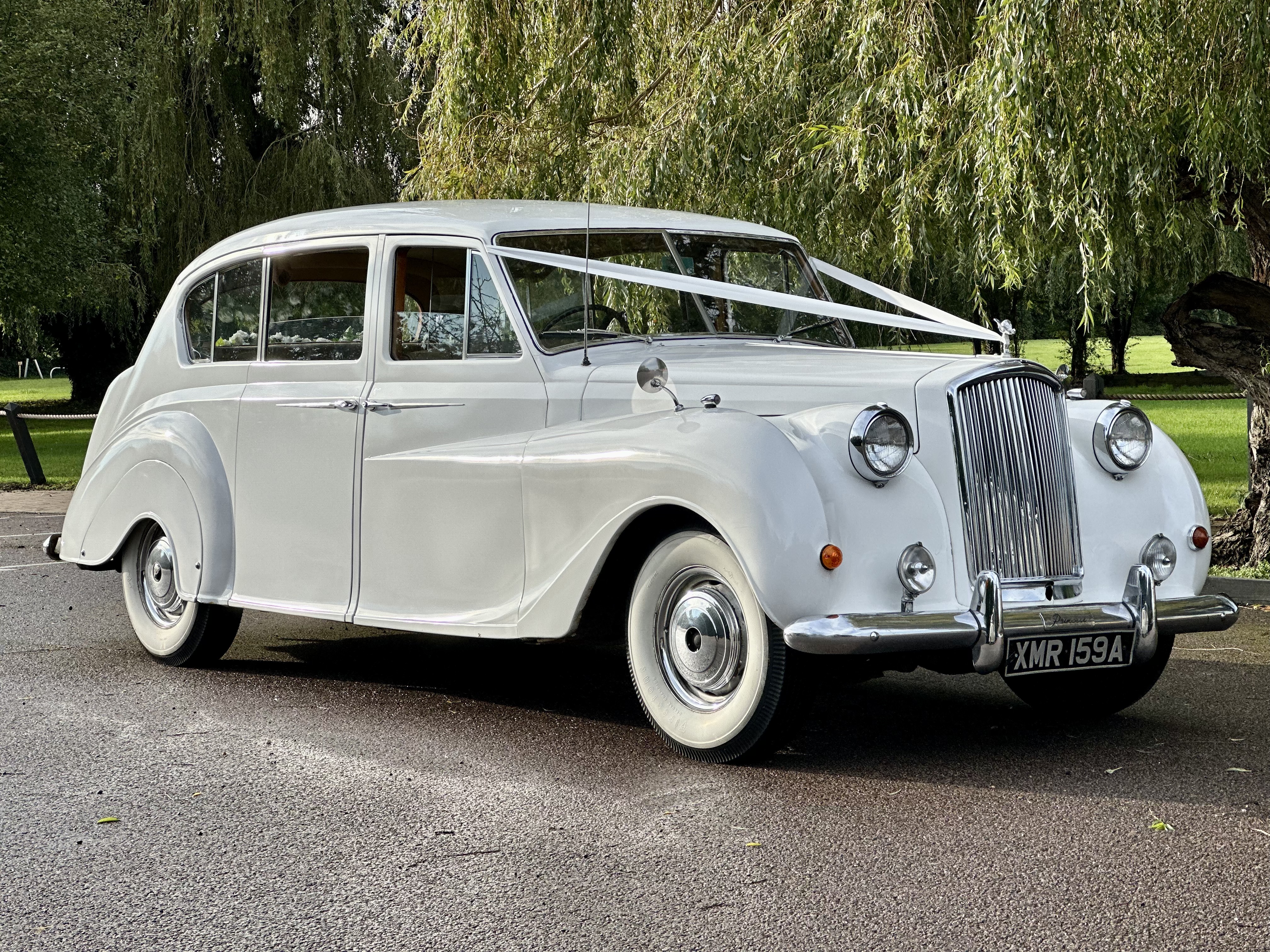 Austin Princess White Limousine