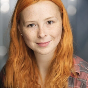 Hannah Hartwell - Stiltwalker