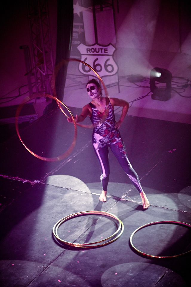 Rochene - Hula Hoop Queen