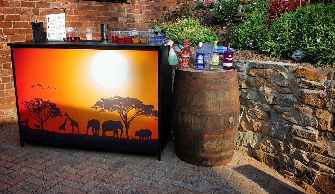 Unlimited Drinks & Bespoke Bar Covers
