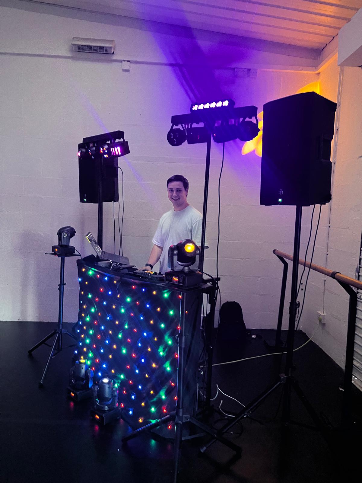 DJ Caleb - Party Anthems, Club Classics & Dancefloor Fillers