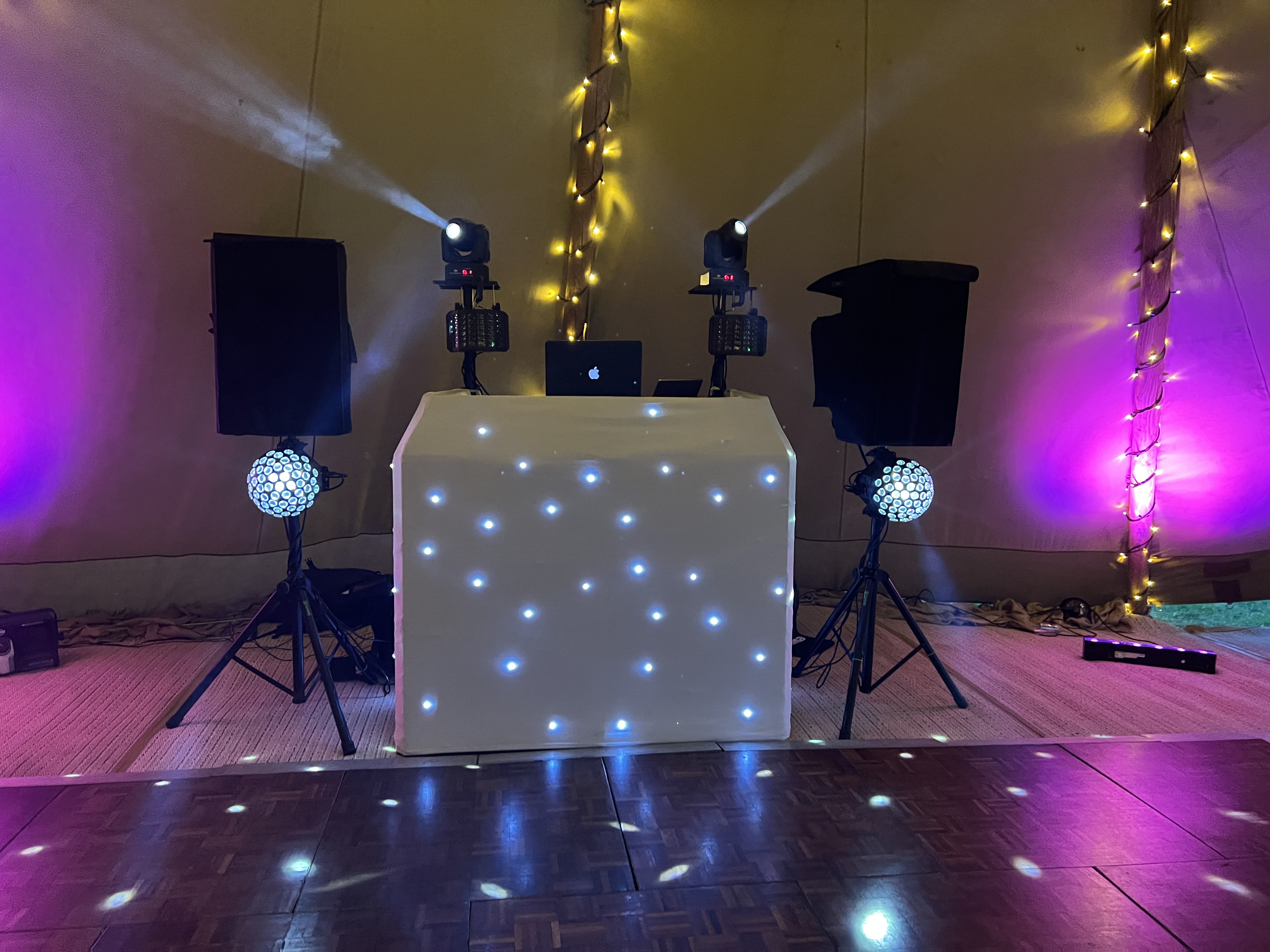 DJ Mikey Gee Creates Your Perfect Soundtrack