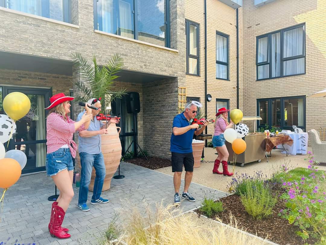 "5,6,7,8" Country Hoedown Duo