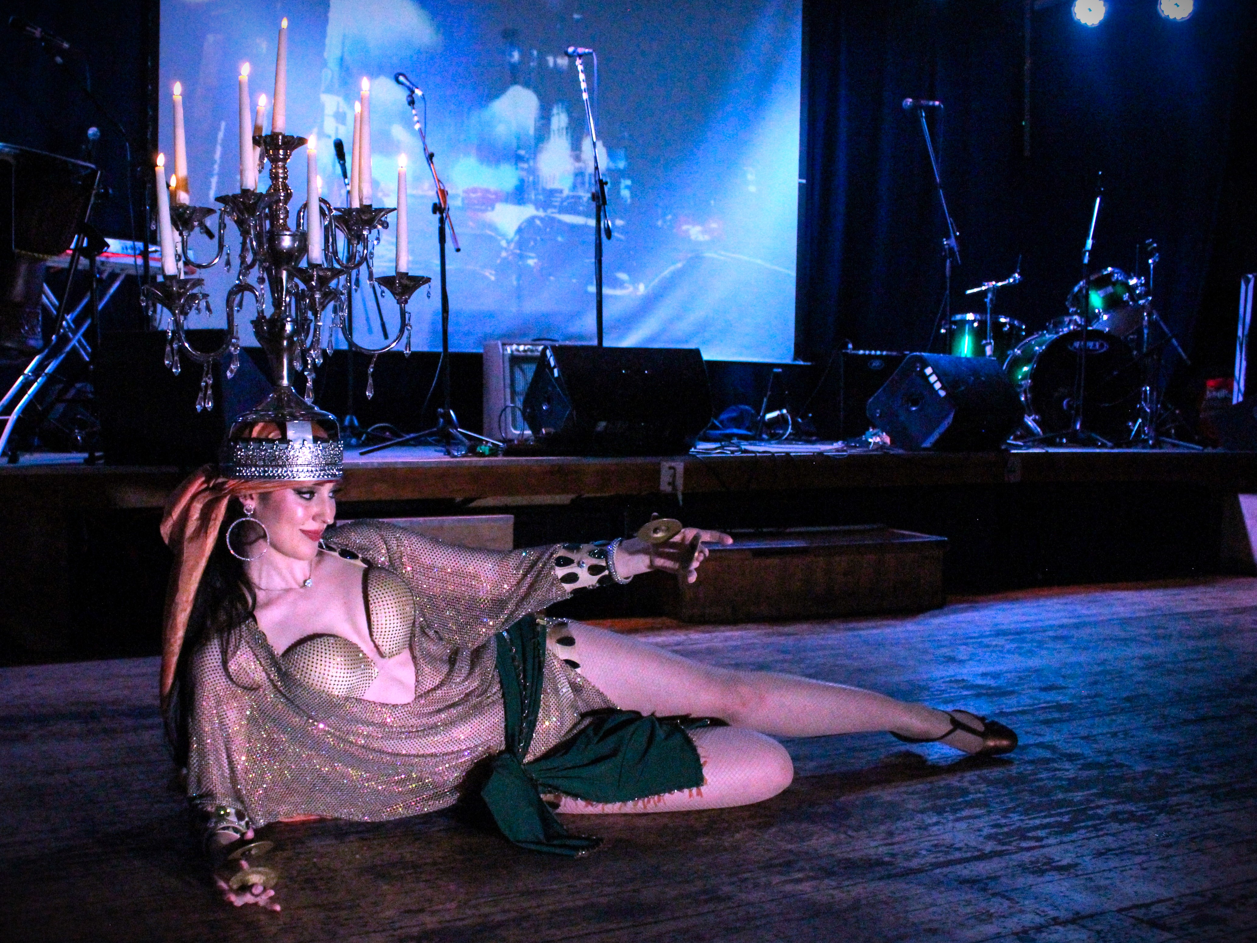 Spectacular Egyptian Candelabrum Dance "Raqs Shamadan"