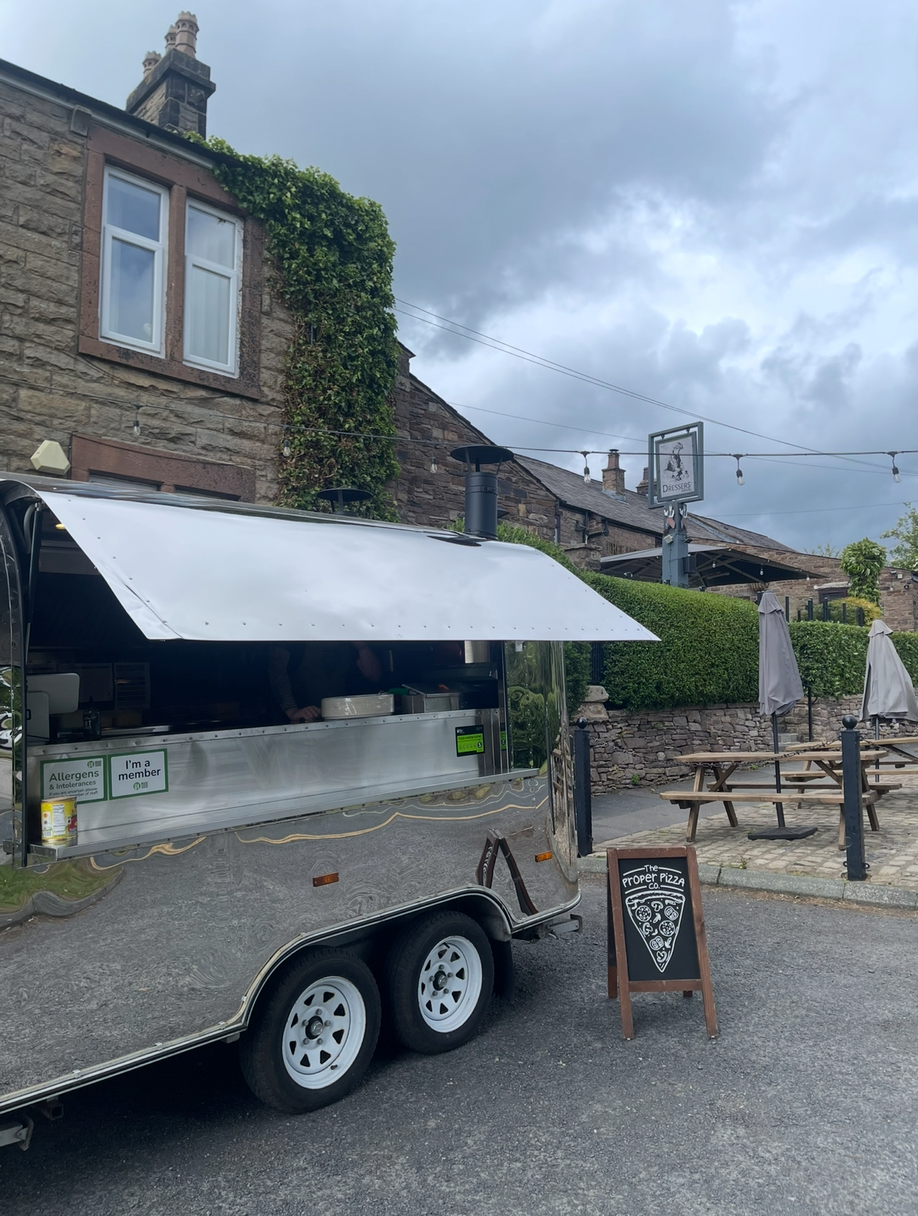 Stonebaked & Handmade Pizza with Quality Ingredients