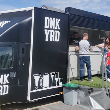 Junkyard Street Food