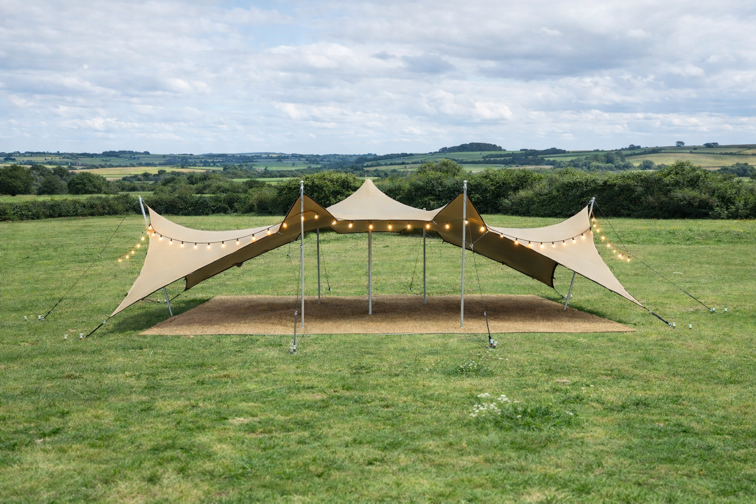 10.5m x 7.5m Stretch Tent for Creative & Luxury Events