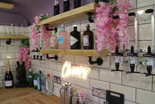 Beautifully Restored Mobile Horse Box Bar