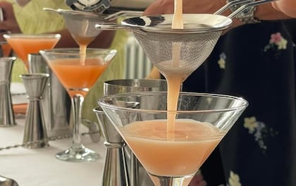 Learn The Art of Mixology & Enjoy Delicious Cocktails