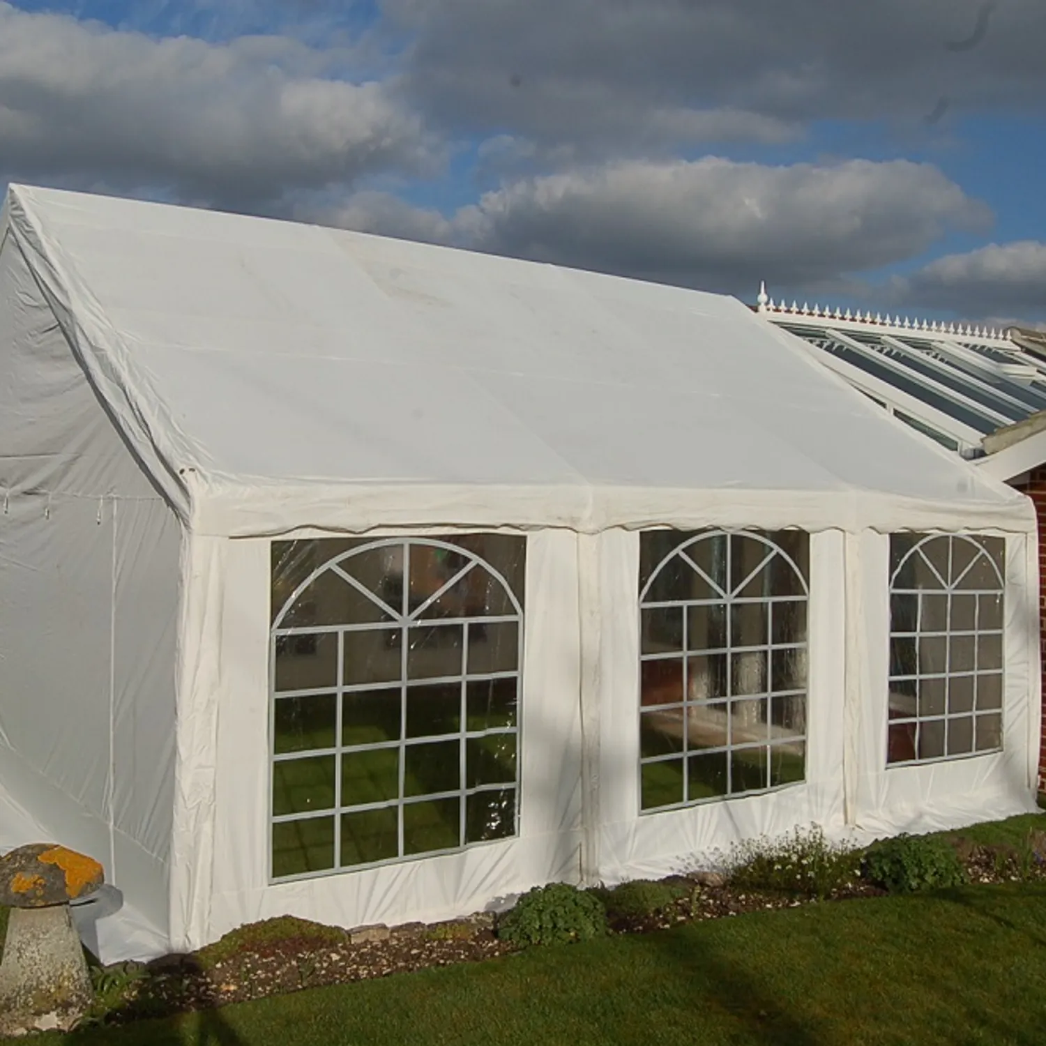 6m x 8m Ultimate Party Marquee
