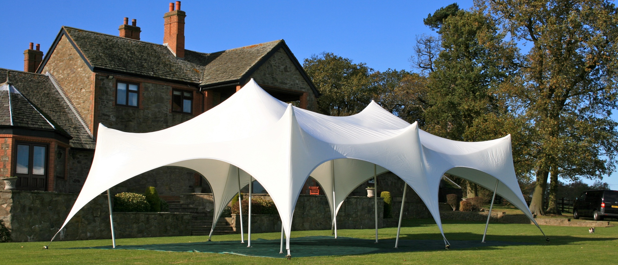 Perfect Event Space in Elegant Stretch Marquees