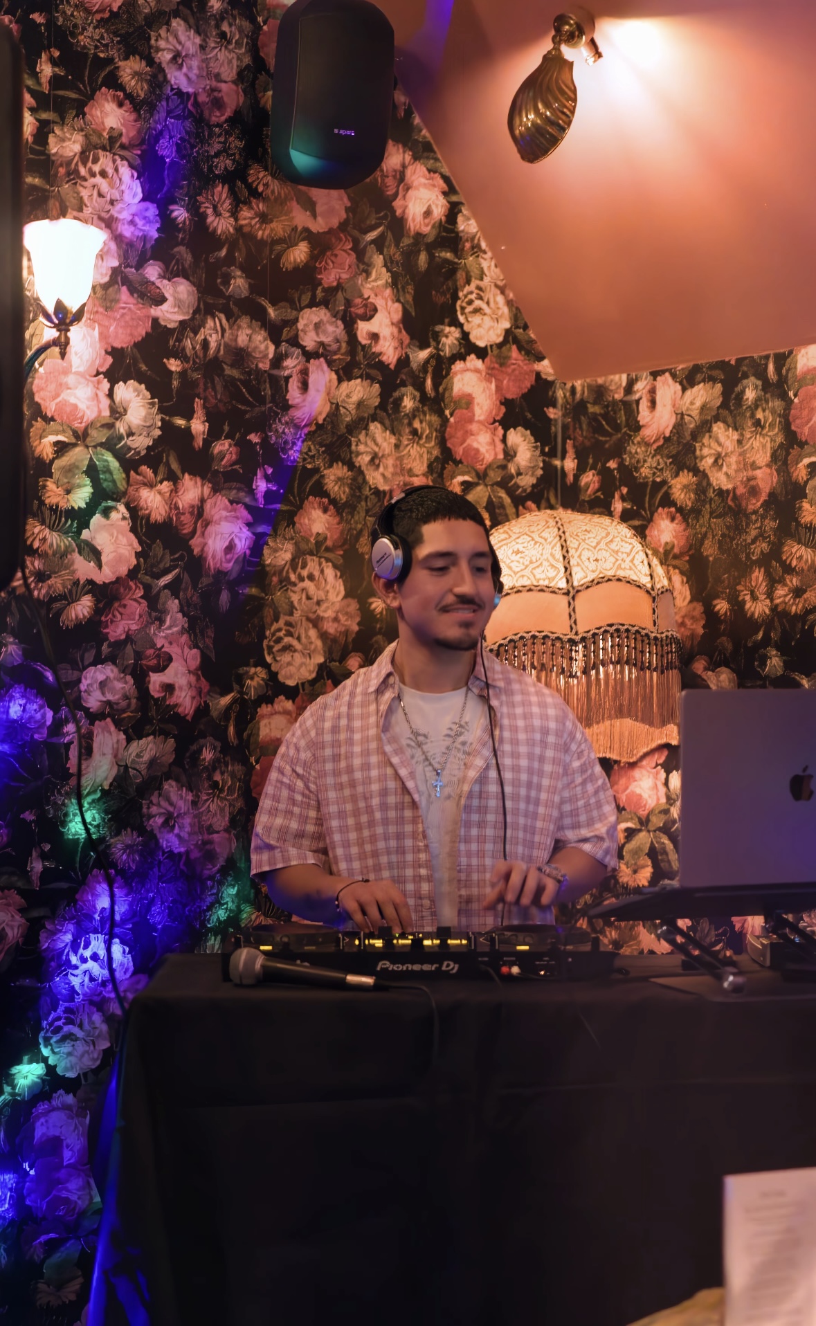 Experienced Multi Genre Mobile DJ