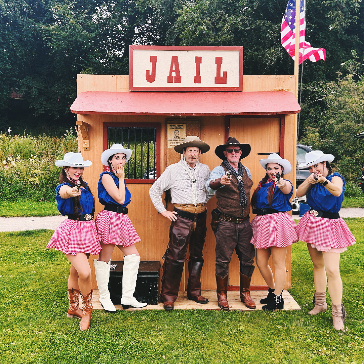 Wild West Themed Line Dancers For Country Celebrations & Cowboy Parties