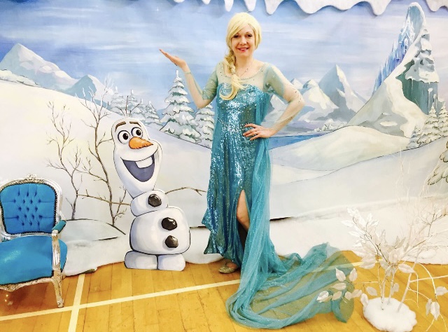 Singing Snow Queen/Princess & Snow Machine, Disco, Magic, FUN