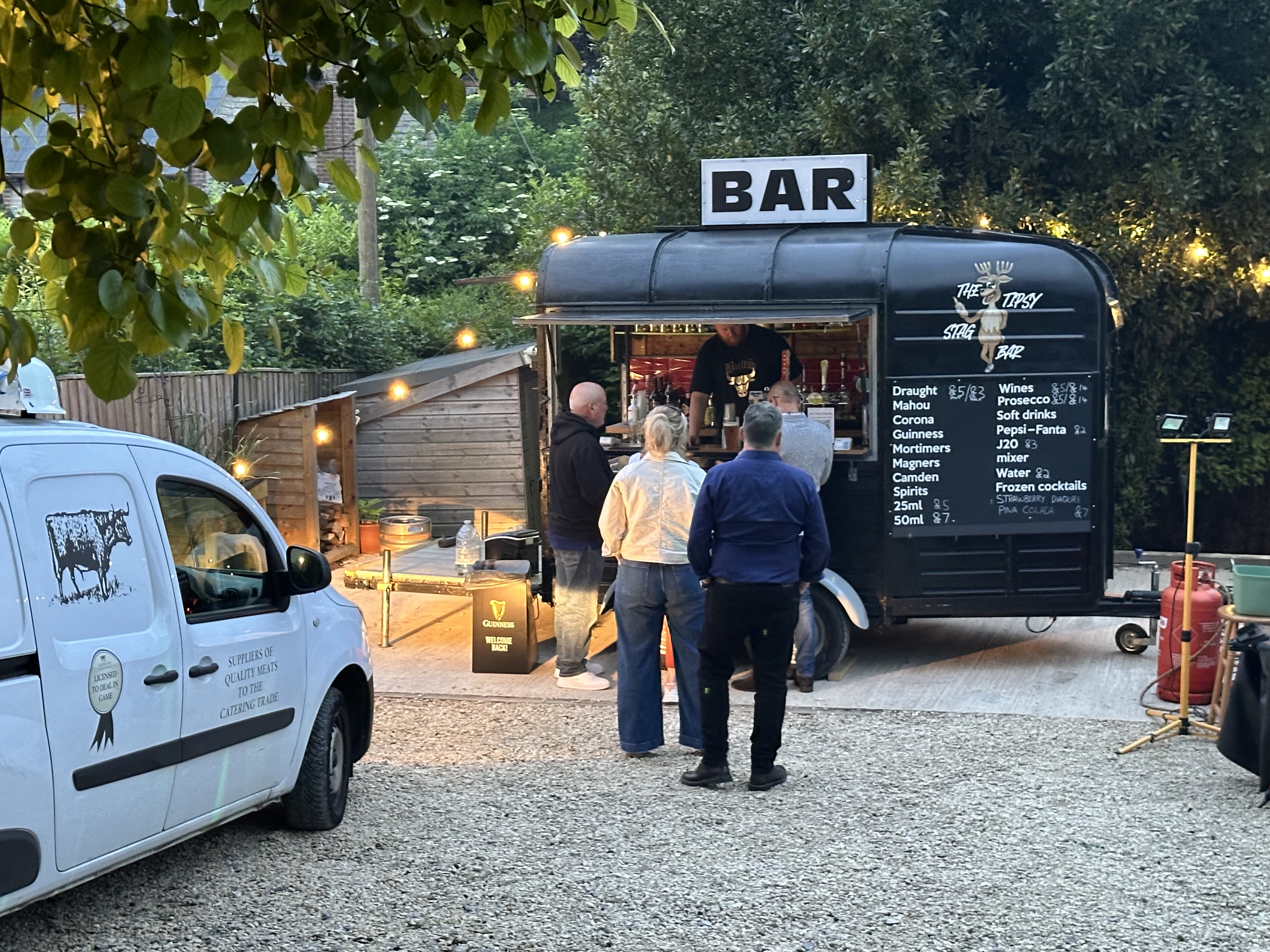 Mobile Bar bookings for 2026/2027 book now for a great deal 