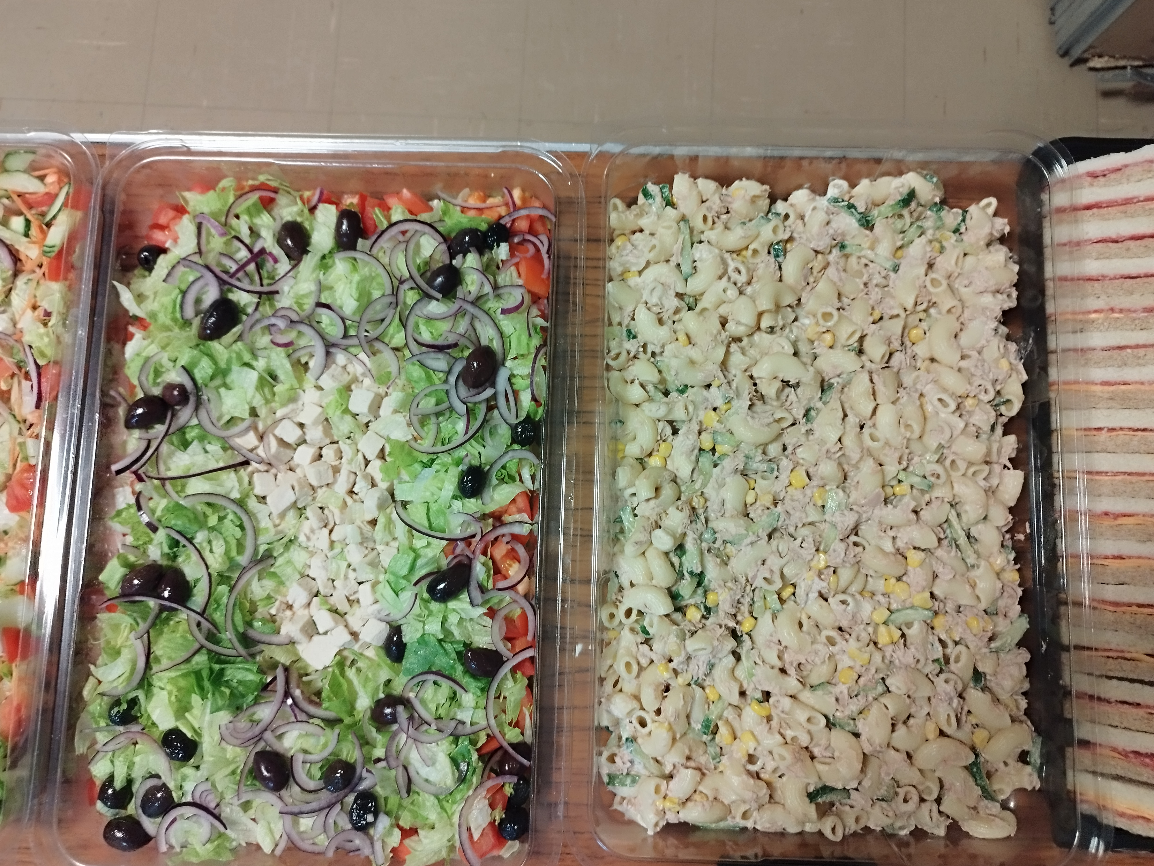 The Ultimate Finger-Feast Extravaganza: Fresh Salads, Gourmet Sandwiches