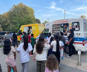 Ice Cream Van Providing Mr Whippy Ice Cream, Snacks & Drinks