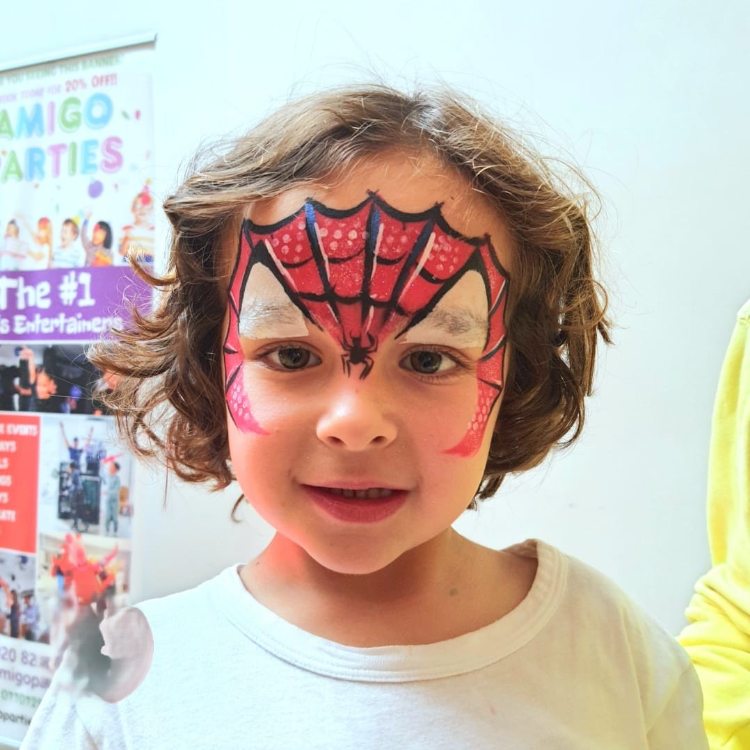 🌈 Face Painter with 10 Years of Experience