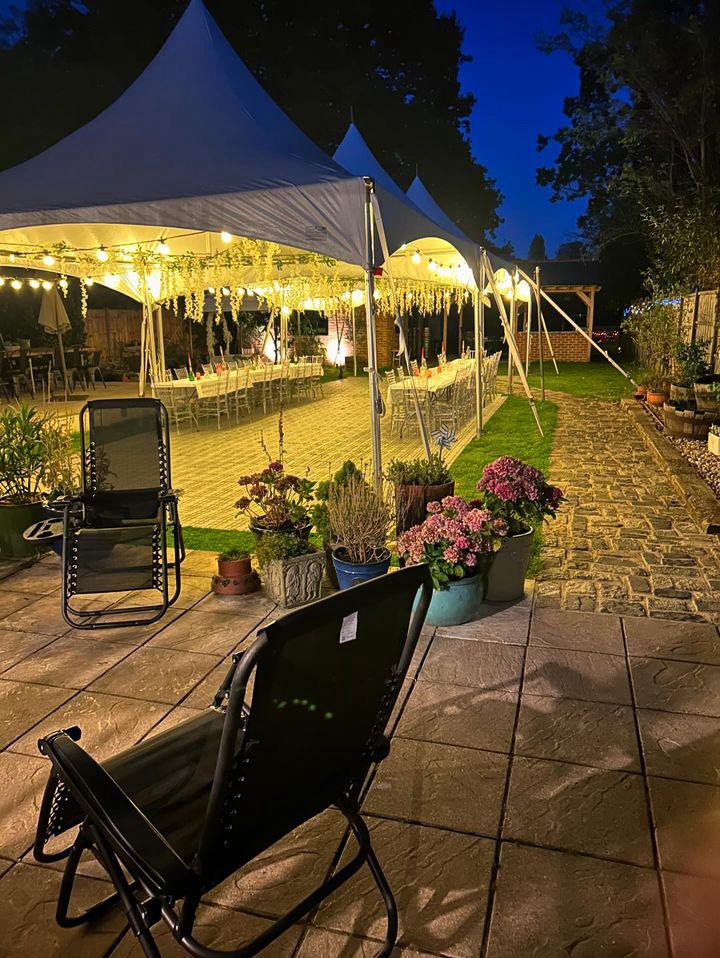 15m x 5m Pagoda Party Tent