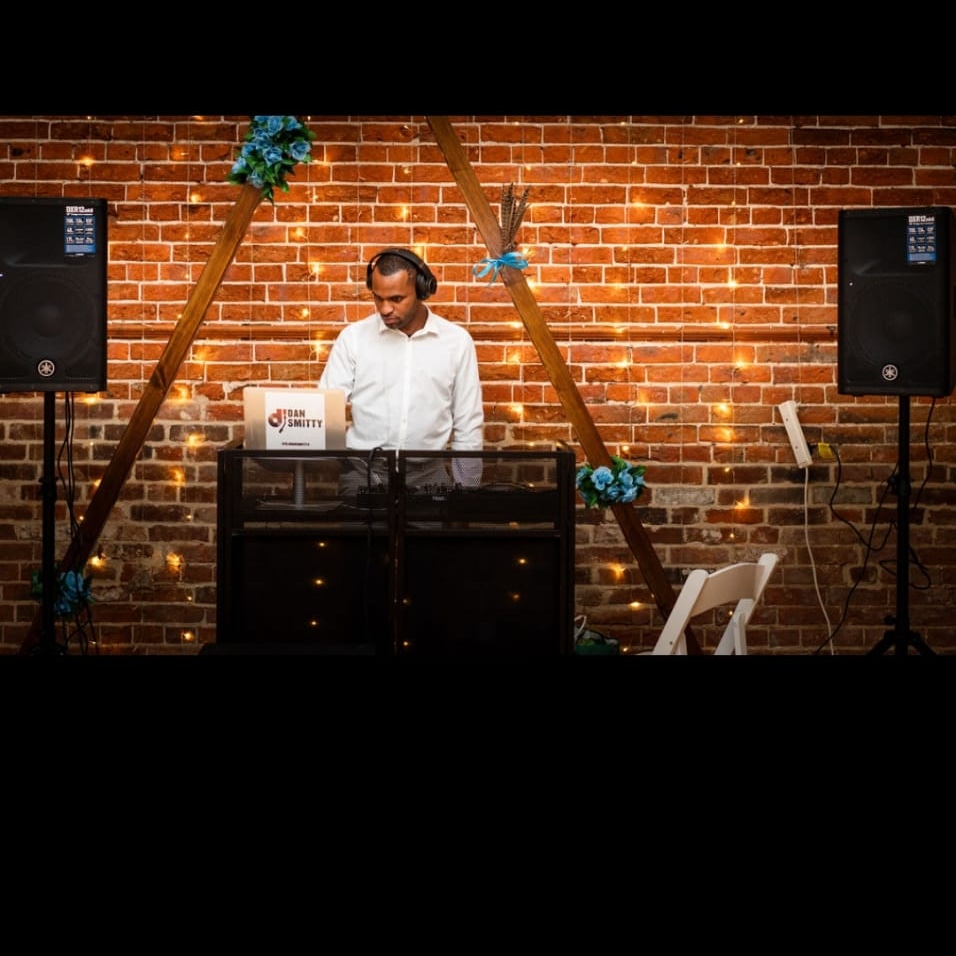 DJ Dan Smitty Available For Your Events