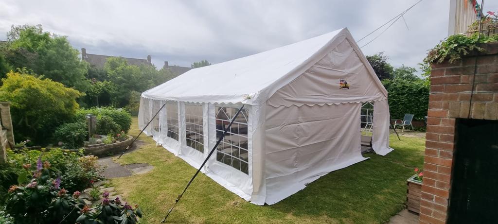 Large Sturdy 8m x 6m Marquee