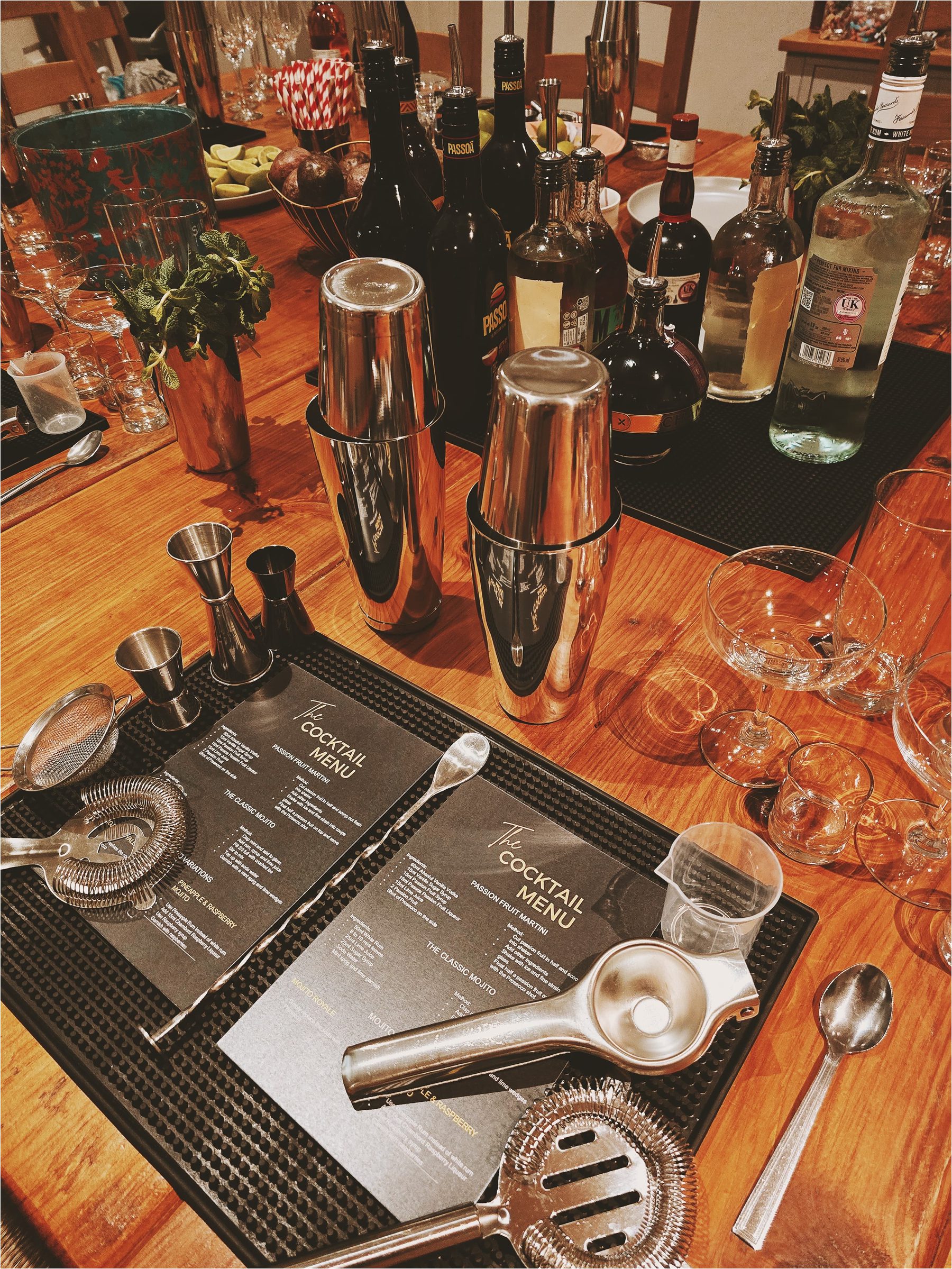 Unique & Entertaining Cocktail Making Class