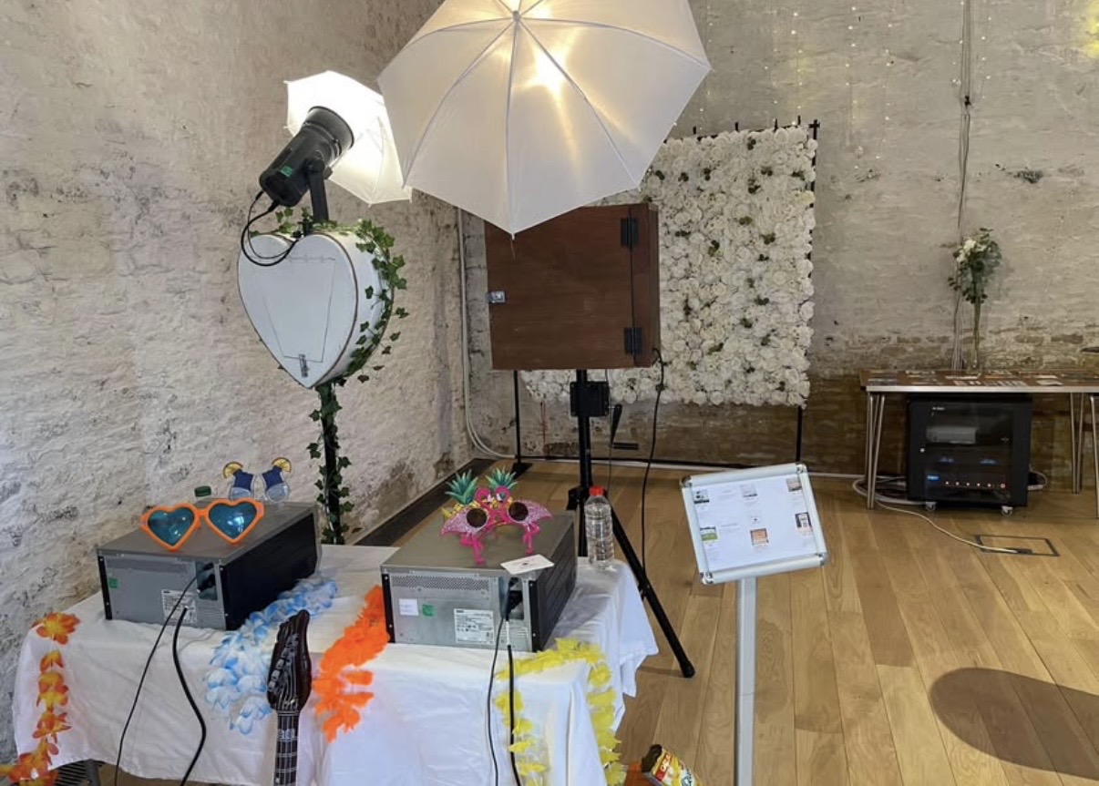 Open Air PhotoBooth Unlimited Prints