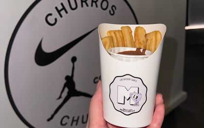 Live Churros Cart with Dipping Sauces