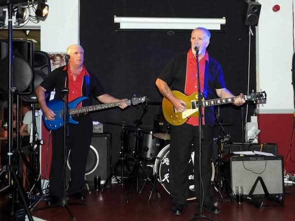 Solo Guitarist & Singer Rick Berry Performing Timeless Hits from the 50s