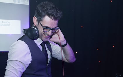 Professional Mobile DJ Dave for Your Special Day