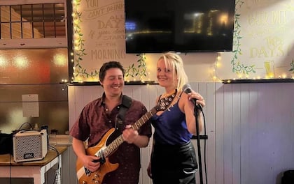 'The Pink Champagne' Duo Playing Pop, Soul, Jazz & Rock n Roll