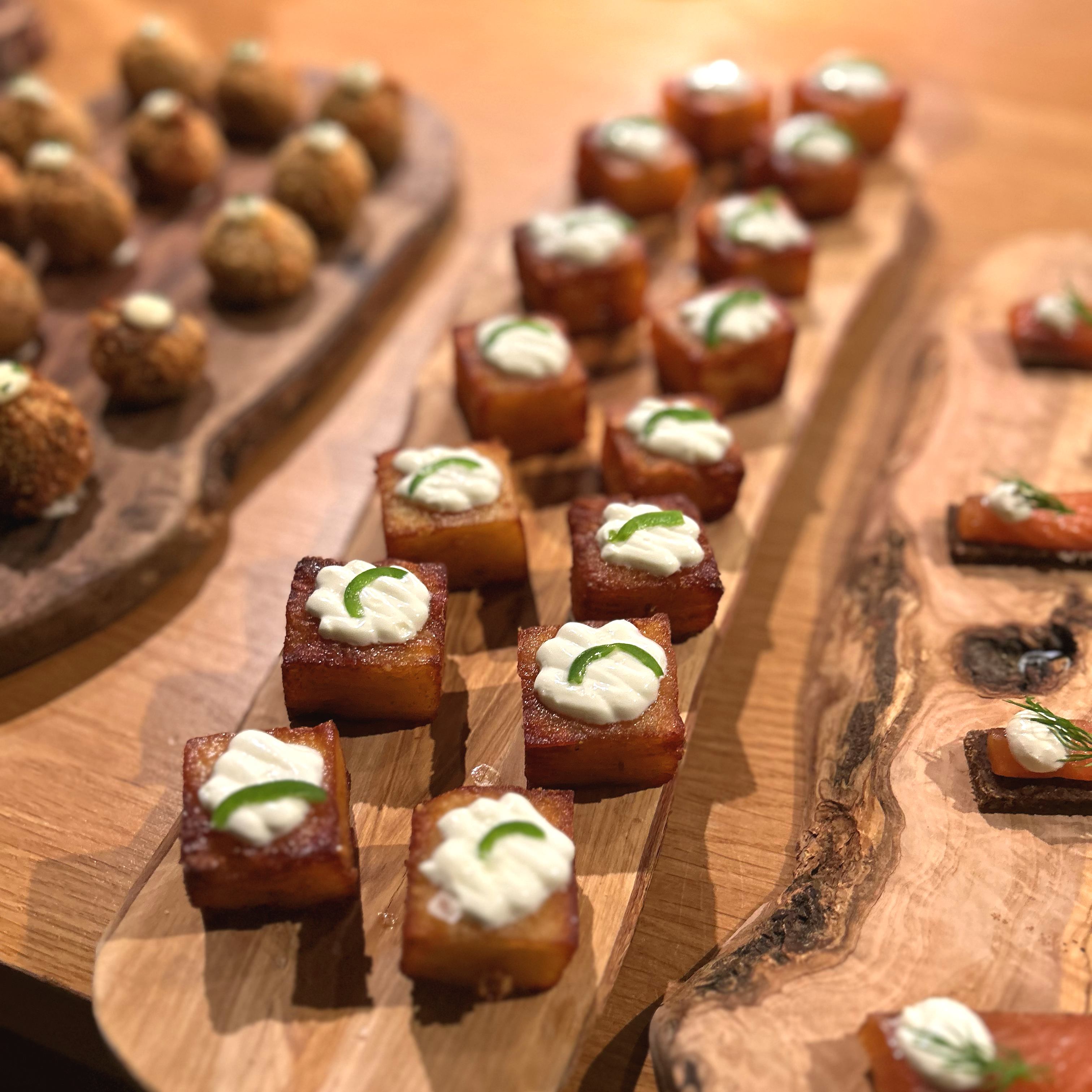 Signature Canapé Experience