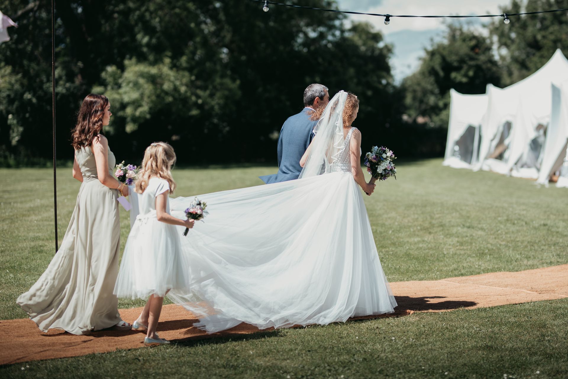 Let the Good Times Pop: Wedding Photography