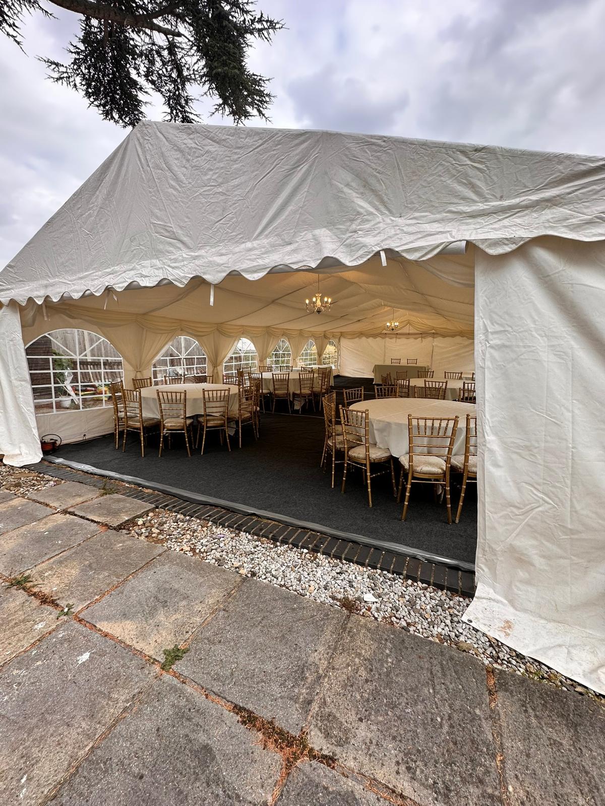 6m x 8m Premium Party Tent