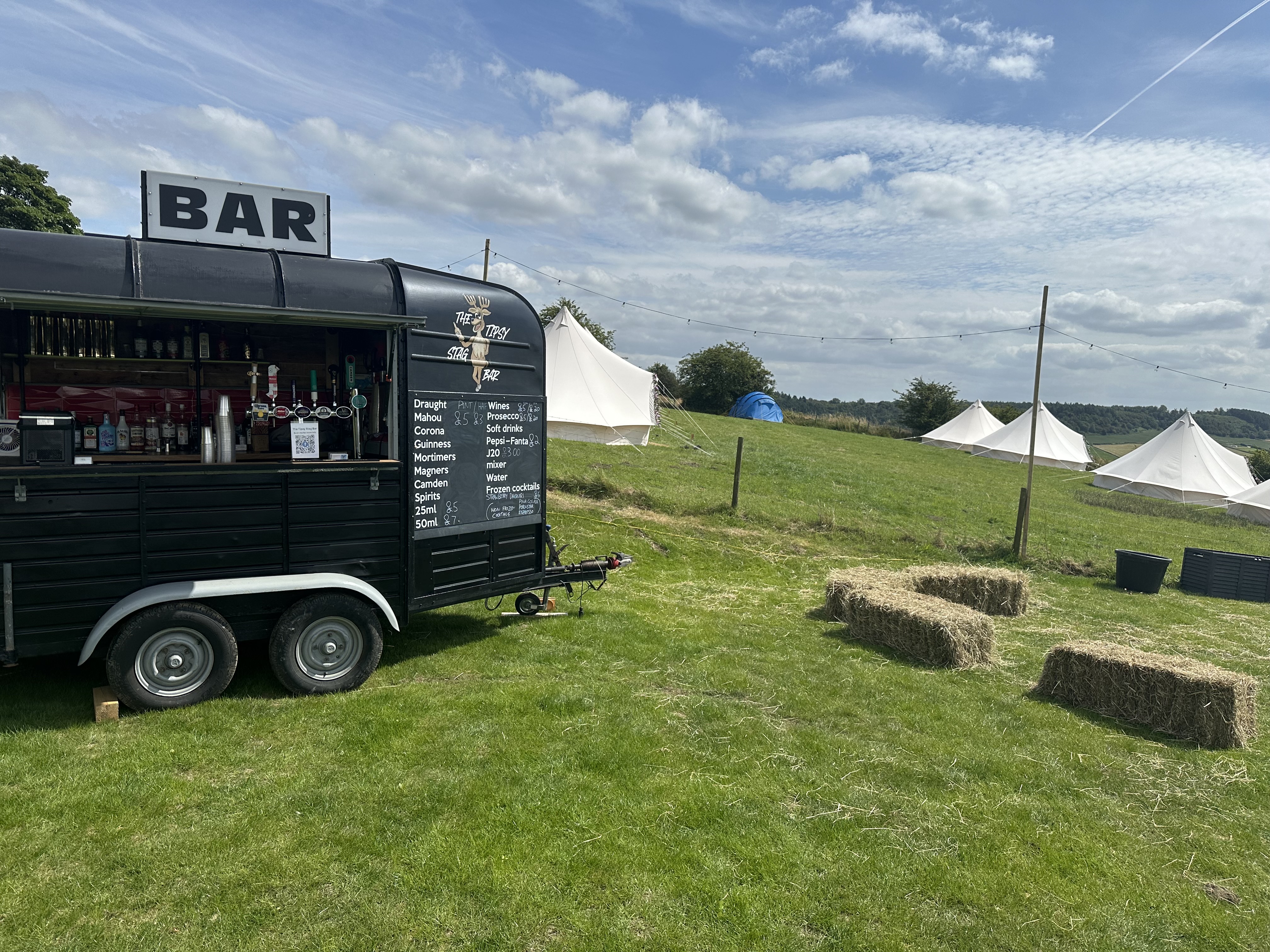 Mobile Bar bookings for 2026/2027 book now for a great deal 
