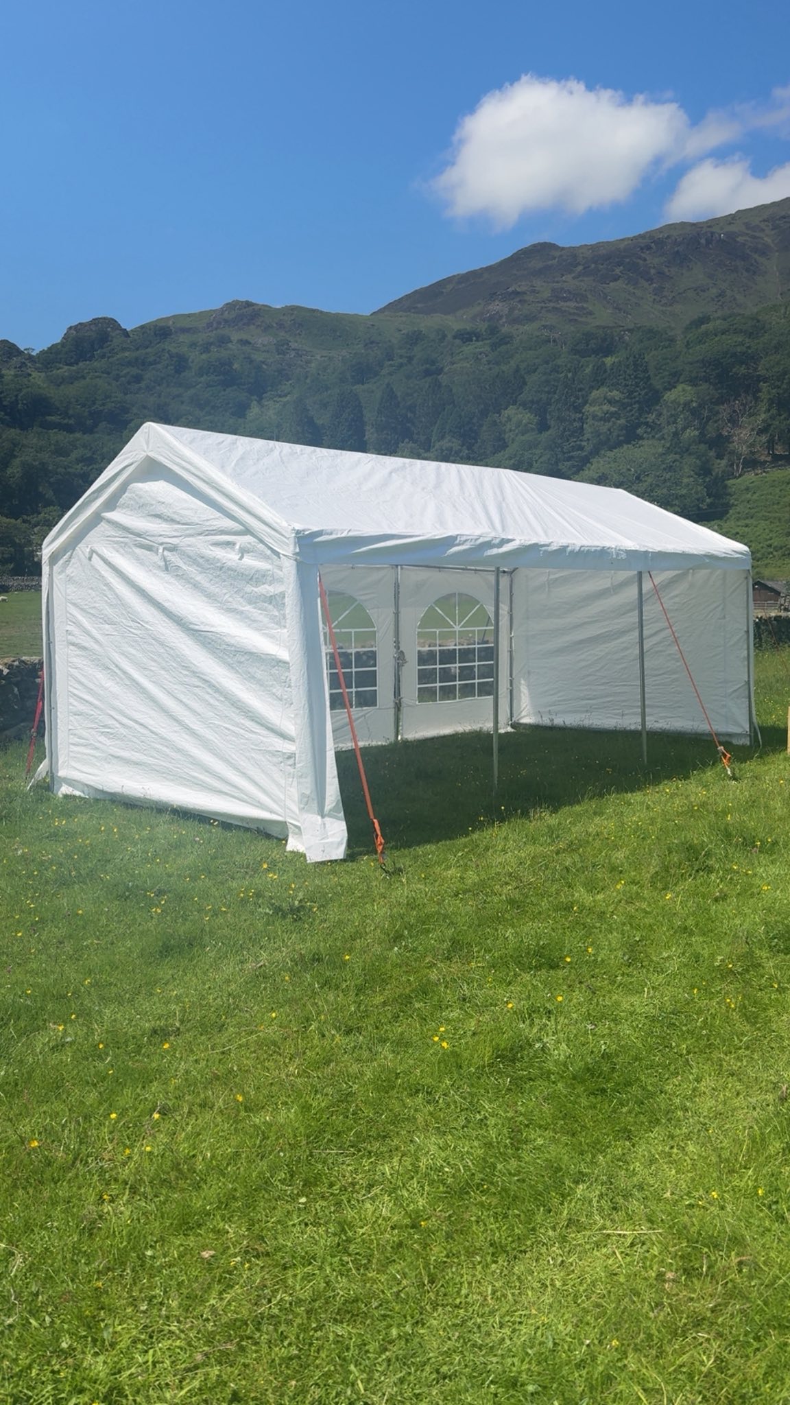 4m x 6m Marquee with Four Walls