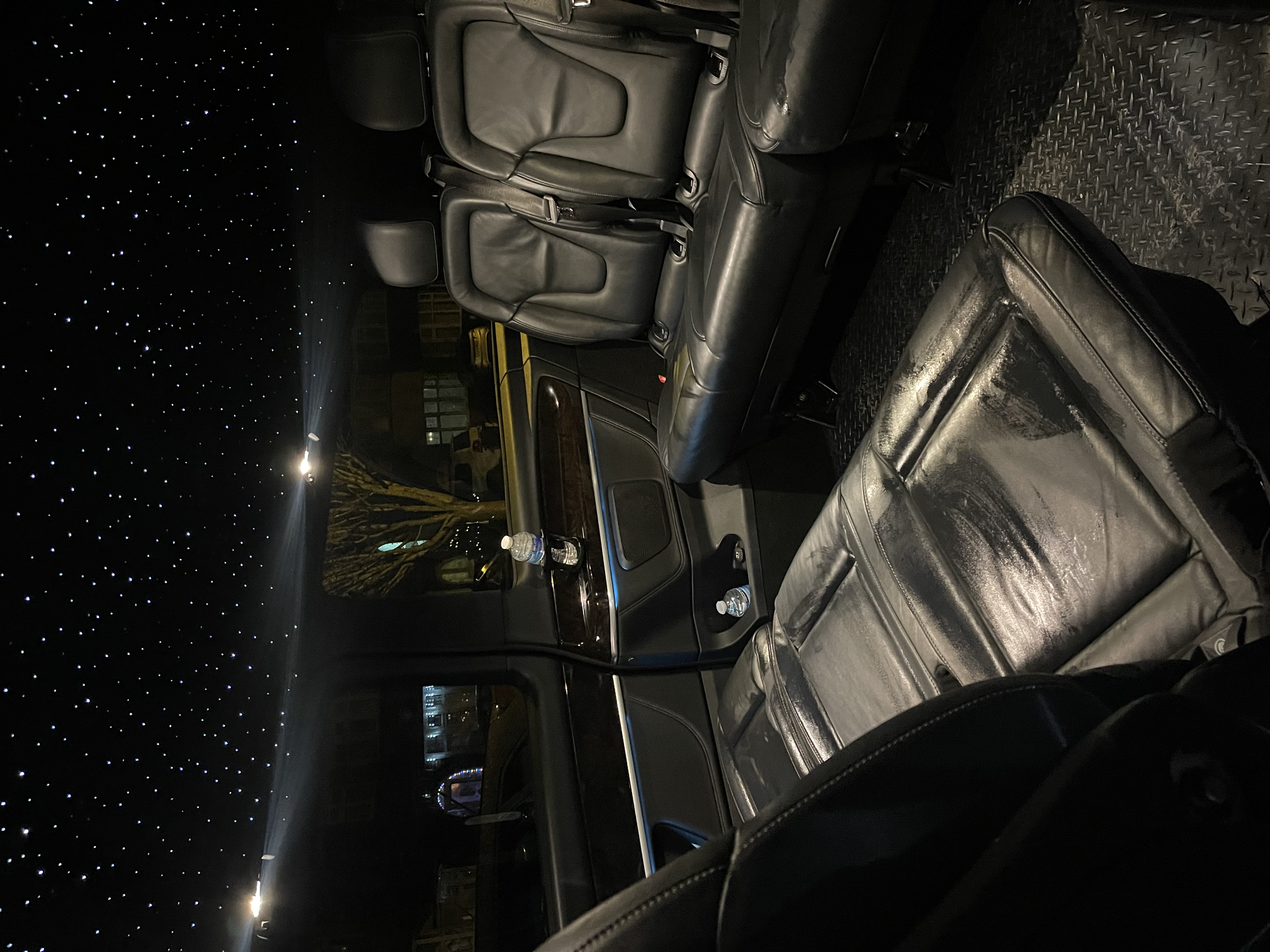 Executive Mercedes V Class With Starlights