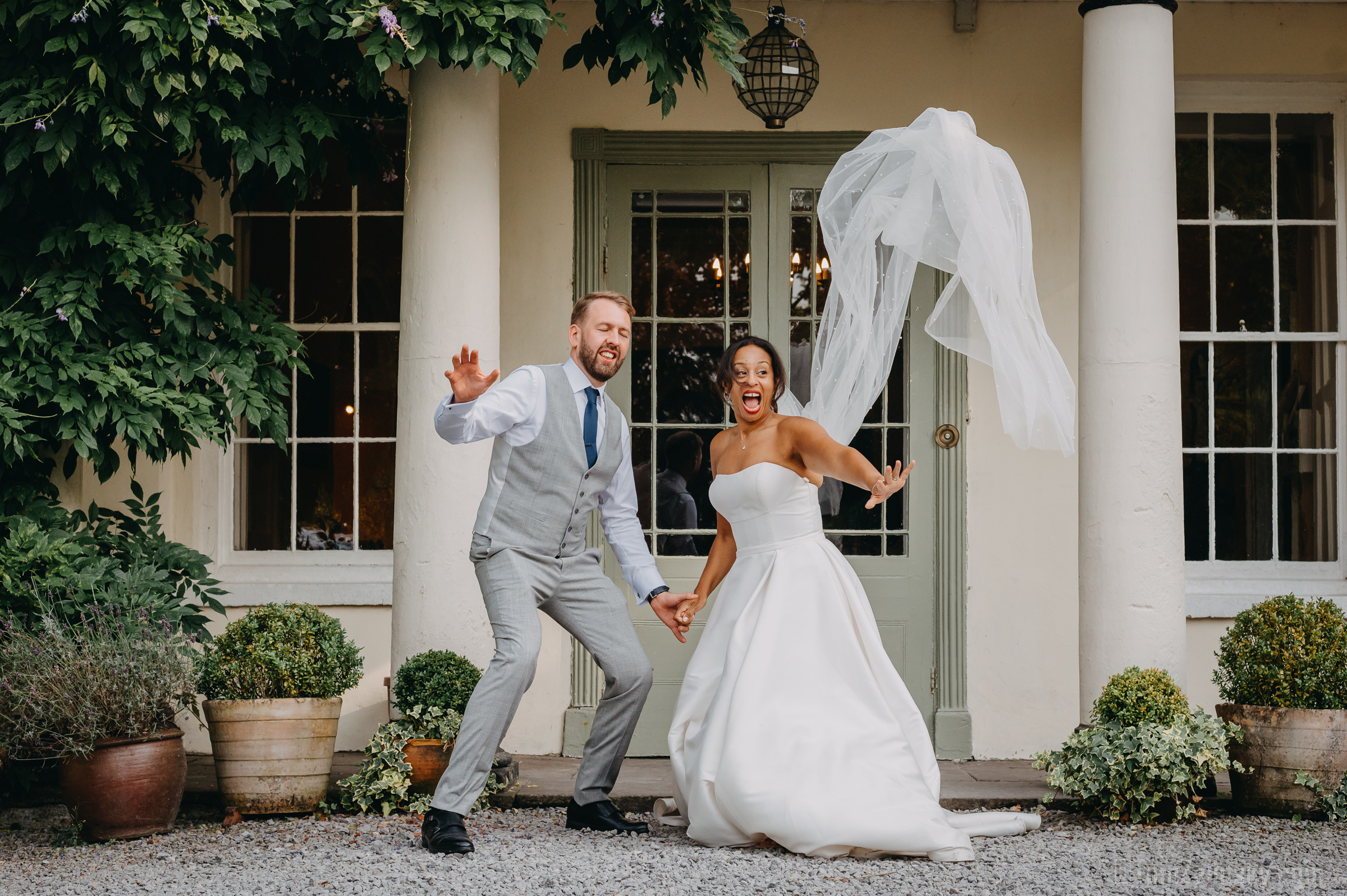 Candid - without posing - natural wedding photography