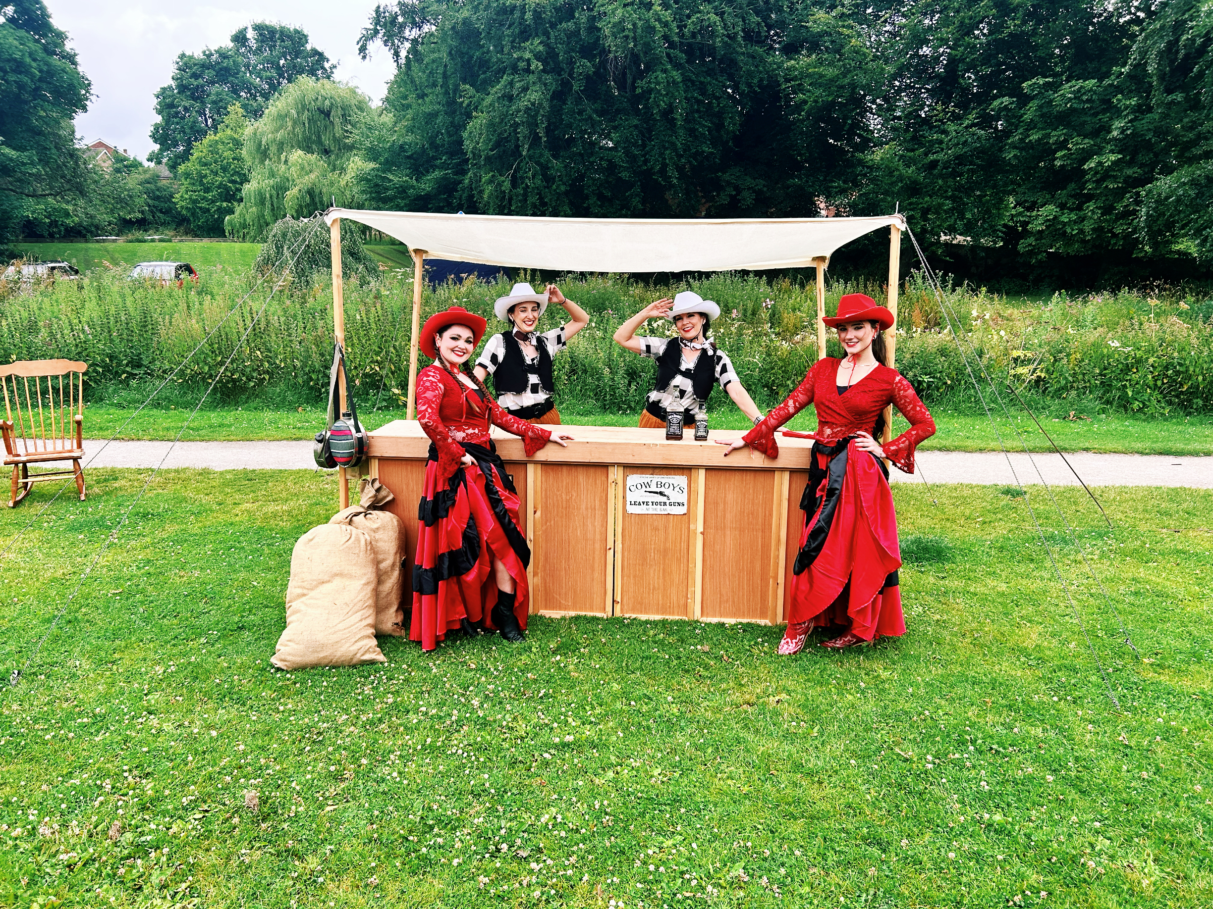 Wild West Themed Line Dancers For Country Celebrations & Cowboy Parties