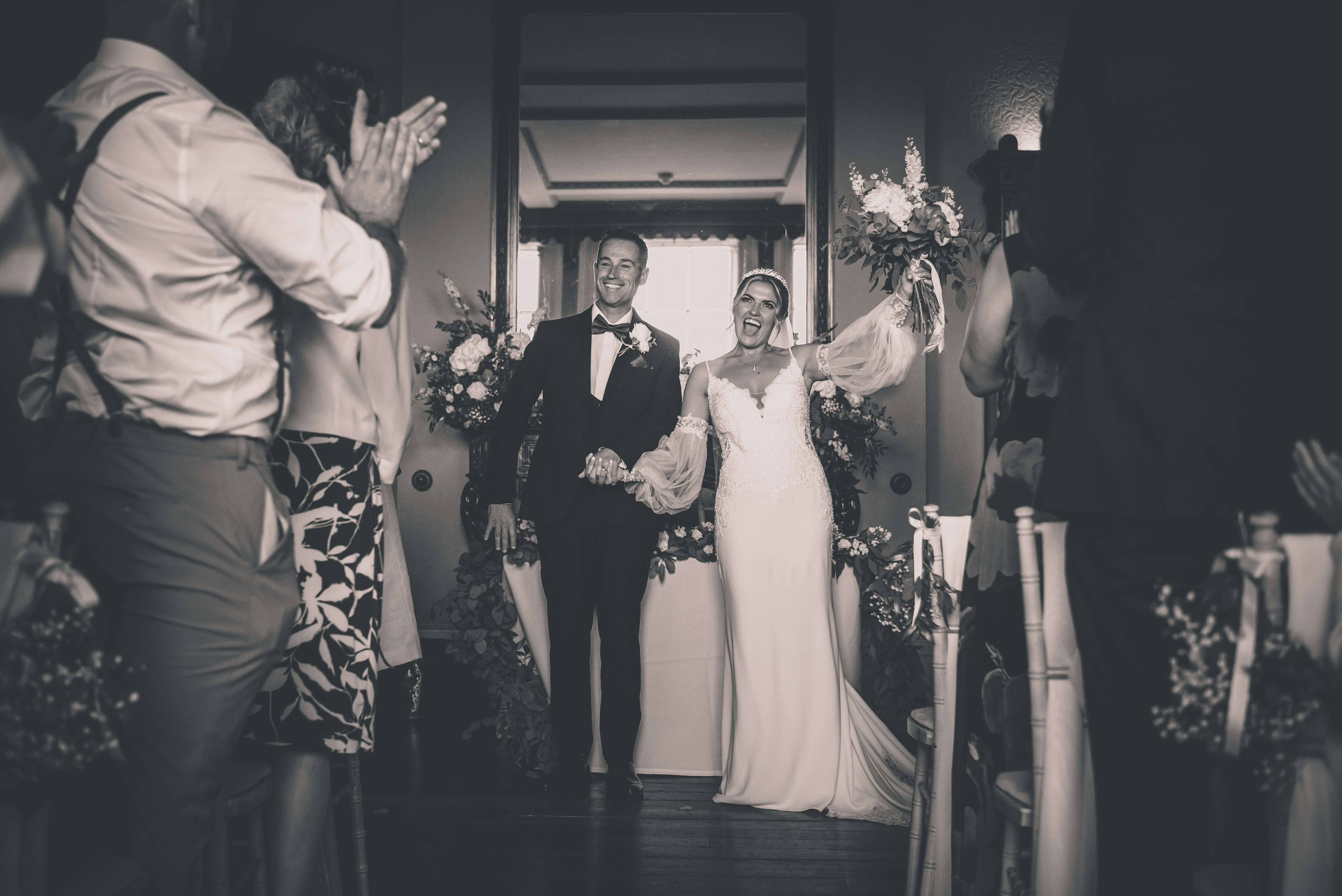 Naturally Beautiful Photography Documenting the Atmosphere of your Wedding
