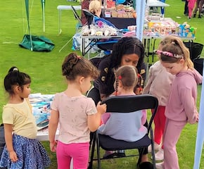Fun & Friendly Facepainting perfect for parties and day events. 