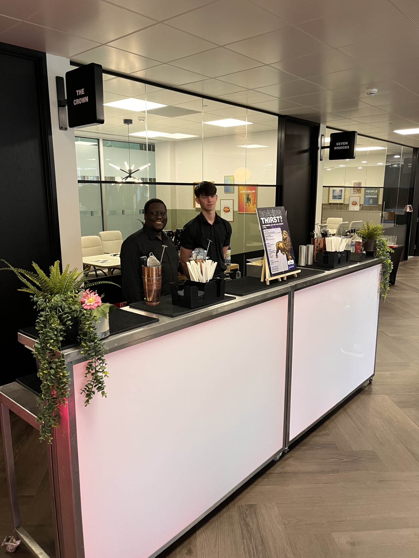 Experienced Bartenders with Great Personalities & Amazing Customer Service