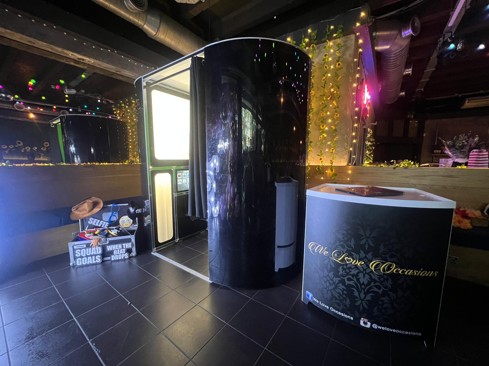Green Screen Photo Booth hire with Free LED Letters or Numbers