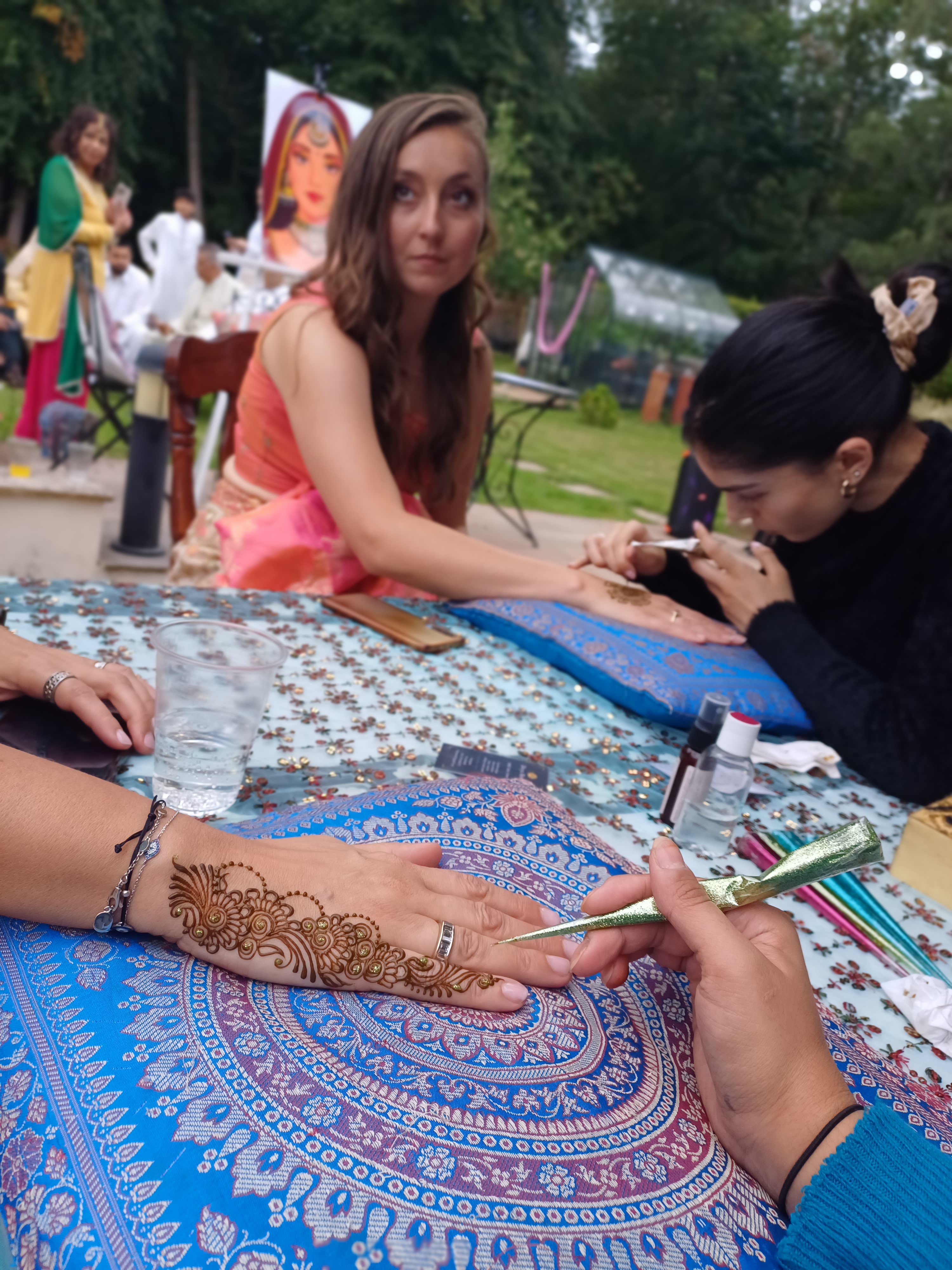 Henna Artist For All Occasions & Ages