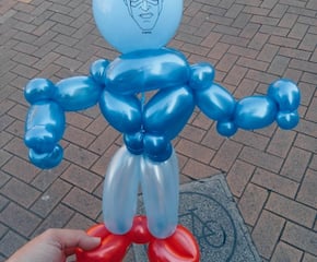 Professional Balloon Modelling & Fun Party Games