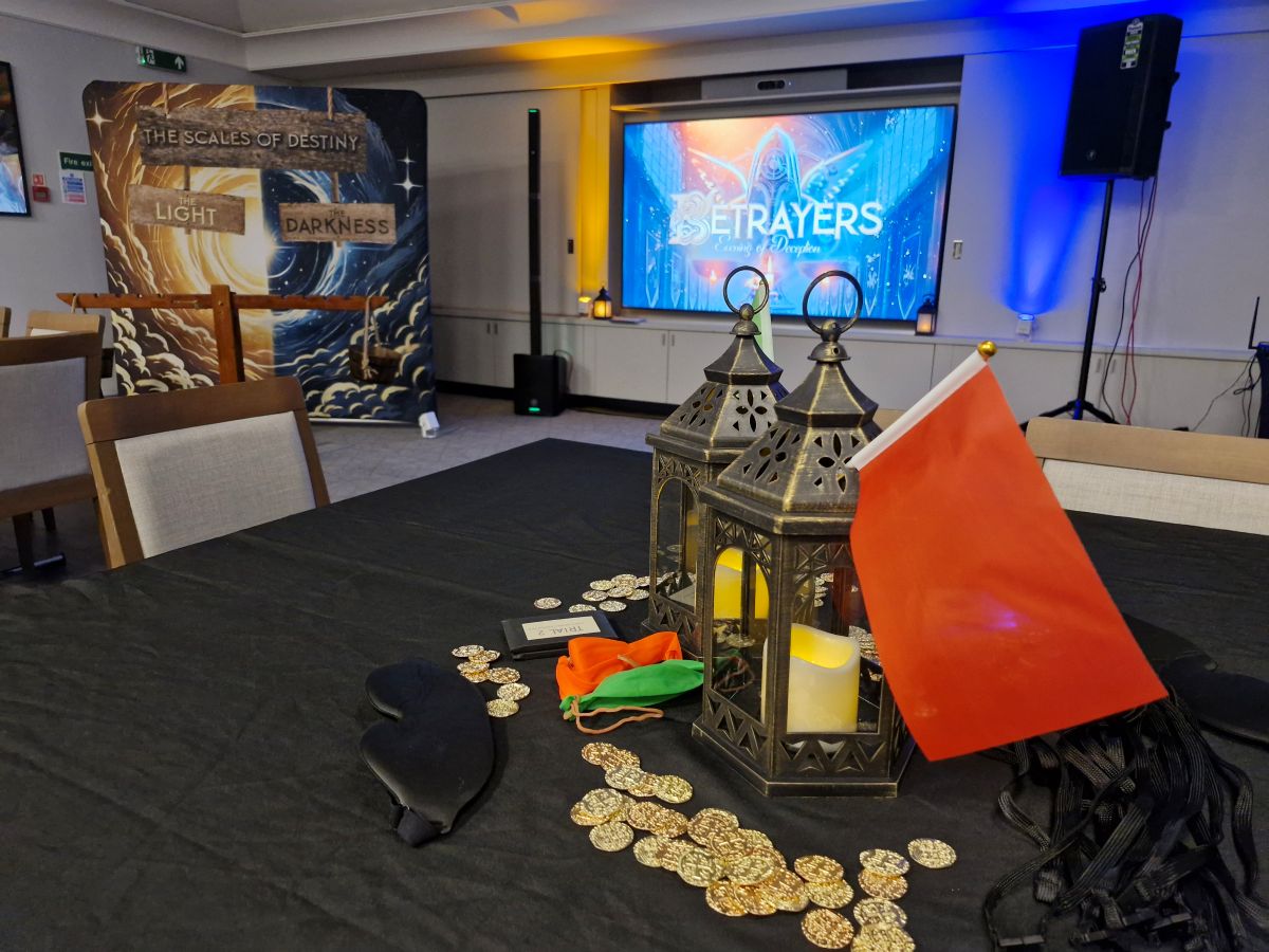 Betrayers - Games of Deception